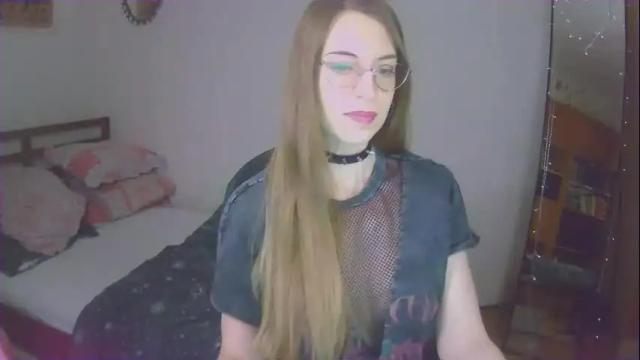 Image 3 of larawintersxxx Stream on Chaturbate on 18 days ago