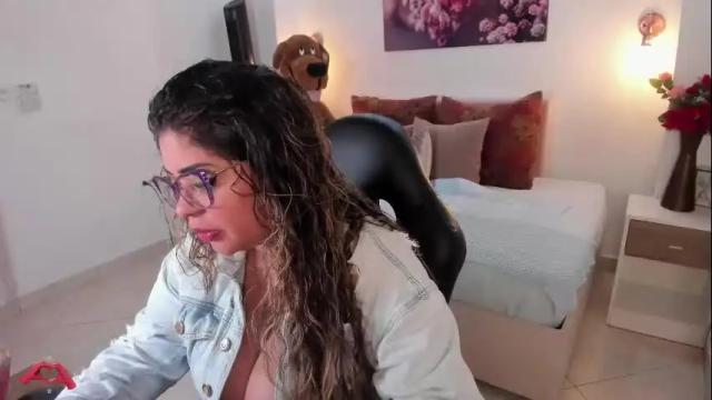 Image 10 of laris_park Stream on Chaturbate on 4 months ago