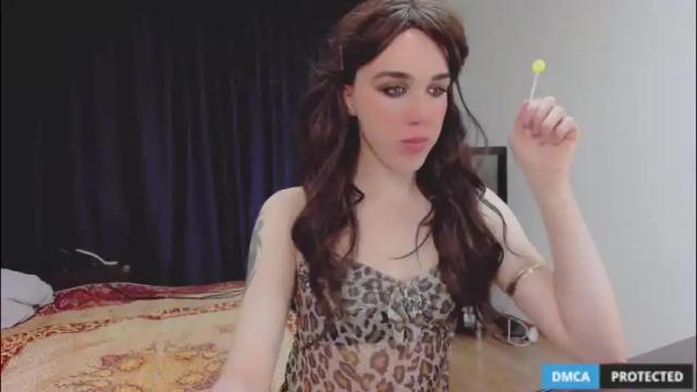 Image 2 of larisa_dolbimaya Stream on Chaturbate on 1 month ago