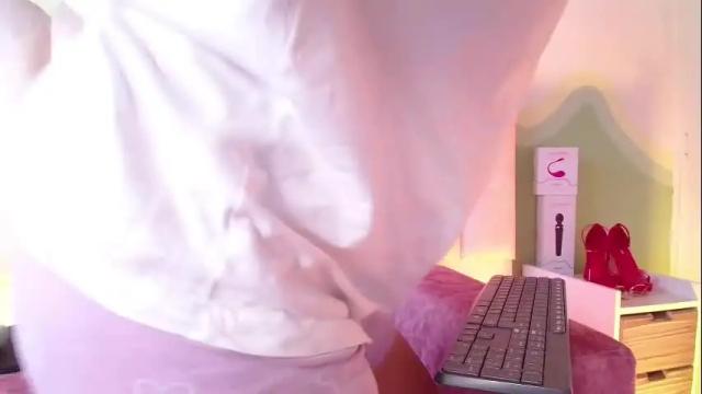 Image 12 of larisa_karson__ Stream on Chaturbate on 18 days ago