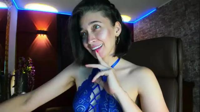 Image 10 of larisaswift Stream on Chaturbate on 20 months ago