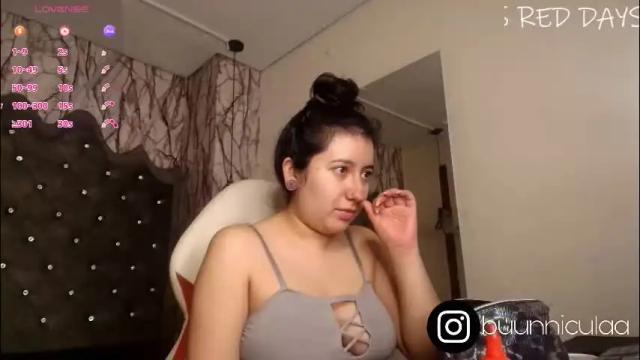 Image 3 of larissa01_ Stream on Chaturbate on 1 month ago