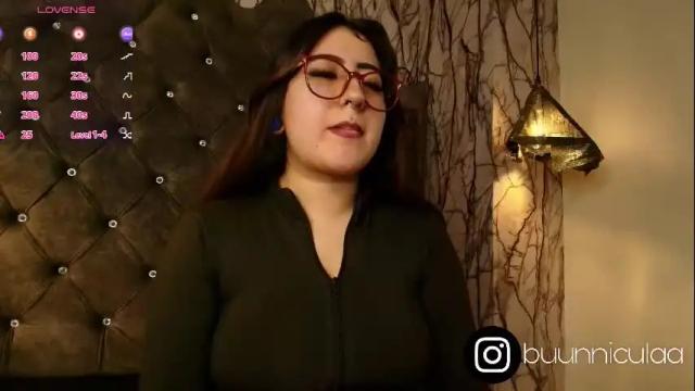 Image 2 of larissa01_ Stream on Chaturbate on 1 month ago