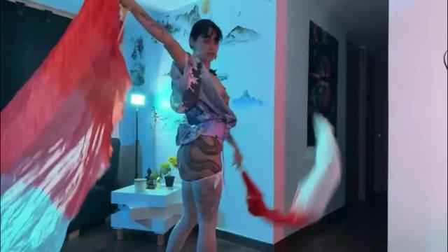 Image 3 of larissa_baker Stream on Chaturbate on 2 months ago