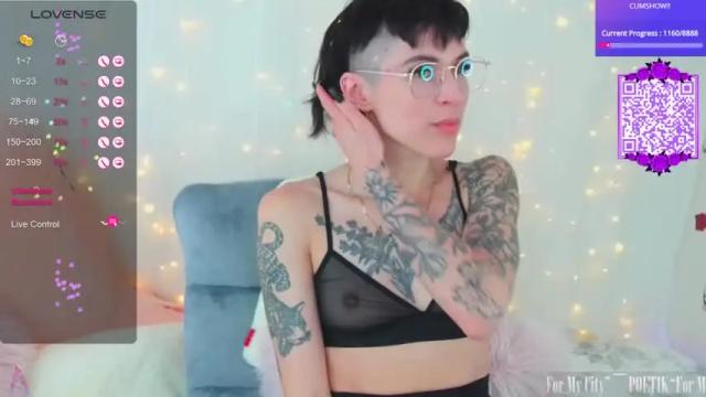 Image 7 of larouxxxx Stream on Chaturbate on 20 months ago