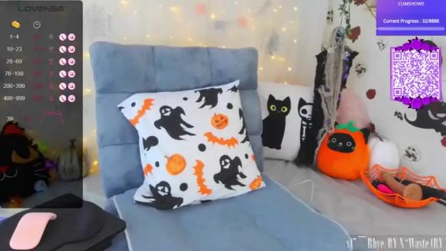 Image 7 of larouxxxx Stream on Chaturbate on 20 months ago