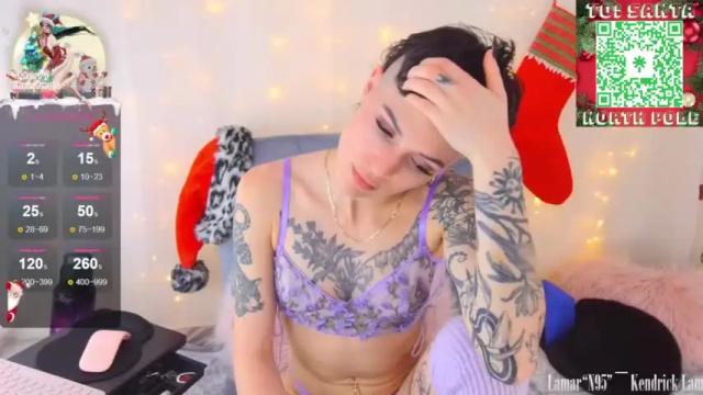 Image 12 of larouxxxx Stream on Chaturbate on 17 months ago