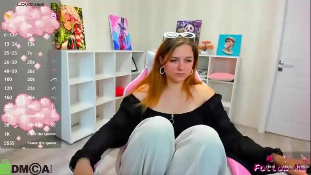 Image 8 of lasly_fox Stream on Chaturbate on 3 months ago