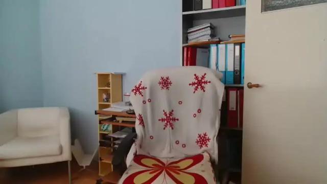 Image 10 of latex_doll_iris Stream on Chaturbate on 20 months ago