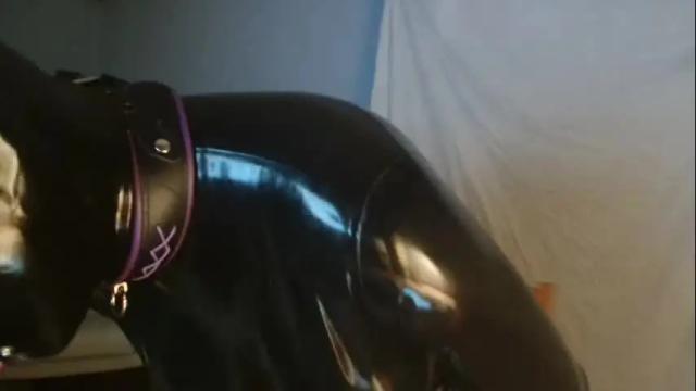 Thumbnail 2, latex_doll_iris's Stream at Chaturbate, 16 months ago