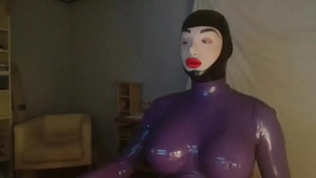 Thumbnail 2, latex_doll_iris's Stream at Chaturbate, 16 months ago