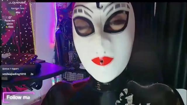 Image 6 of latex_rose_daniels Stream on Chaturbate on 1 month ago