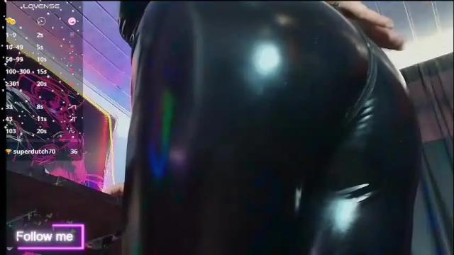 Image 6 of latex_rose_daniels Stream on Chaturbate on 13 days ago