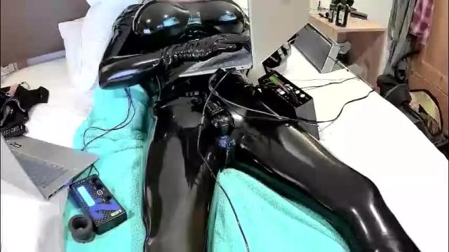 Thumbnail 3, latexestim's Stream at Chaturbate, 2 months ago