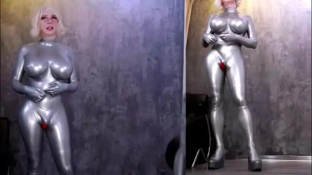 Image 7 of latexirime Stream on Chaturbate on 1 month ago