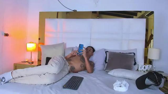 Thumbnail 3, latin_couple20y's Stream at Chaturbate, 13 months ago