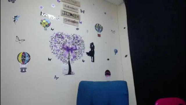 Image 3 of latin_ebonny_ Stream on Chaturbate on 19 months ago