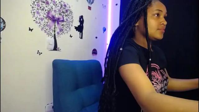 Image 2 of latin_ebonny_ Stream on Chaturbate on 18 months ago