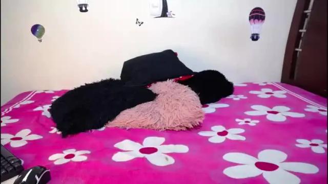 Thumbnail 3, latin_ebonny_'s Stream at Chaturbate, 17 months ago