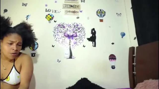 Image 6 of latin_ebonny_ Stream on Chaturbate on 24 months ago