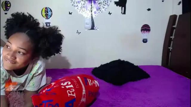 Image 11 of latin_ebonny_ Stream on Chaturbate on 16 months ago