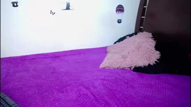 Image 8 of latin_ebonny_ Stream on Chaturbate on 16 months ago