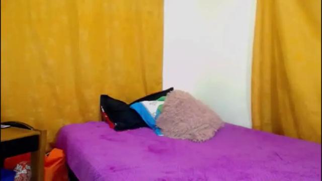 Image 4 of latin_ebonny_ Stream on Chaturbate on 13 months ago