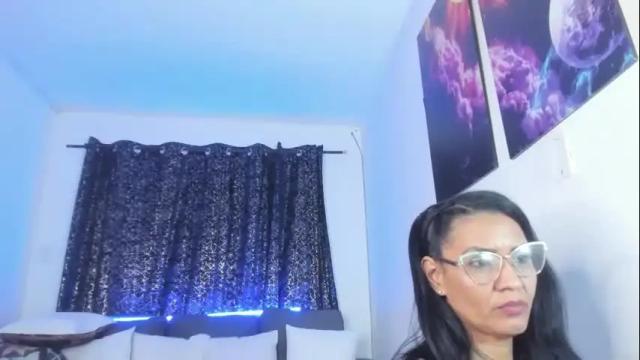 Image 7 of latin_goddessx Stream on Chaturbate on 1 month ago