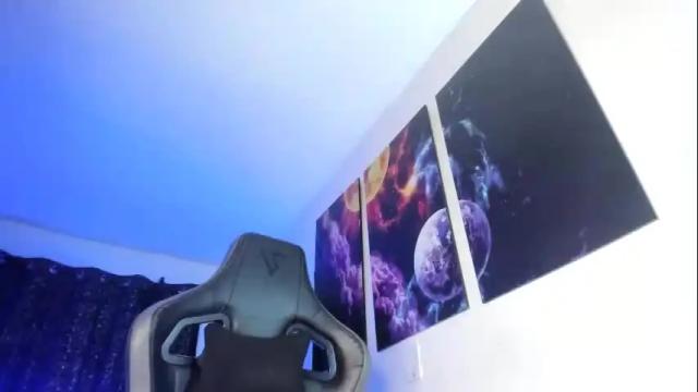 Image 3 of latin_goddessx Stream on Chaturbate on 1 month ago