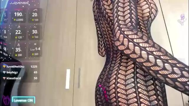 Image 2 of latin_goddessx Stream on Chaturbate on 1 month ago