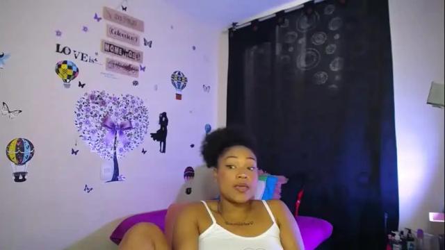 Image 11 of latin_rihanna_j Stream on Chaturbate on 1 month ago