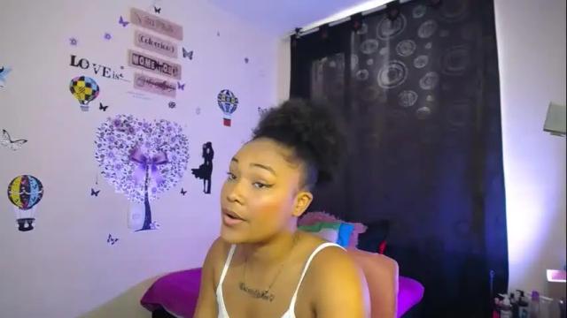 Image 7 of latin_rihanna_j Stream on Chaturbate on 1 month ago