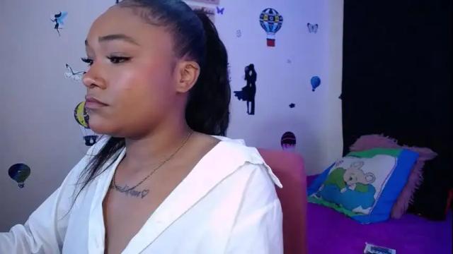 Image 12 of latin_rihanna_j Stream on Chaturbate on 1 month ago