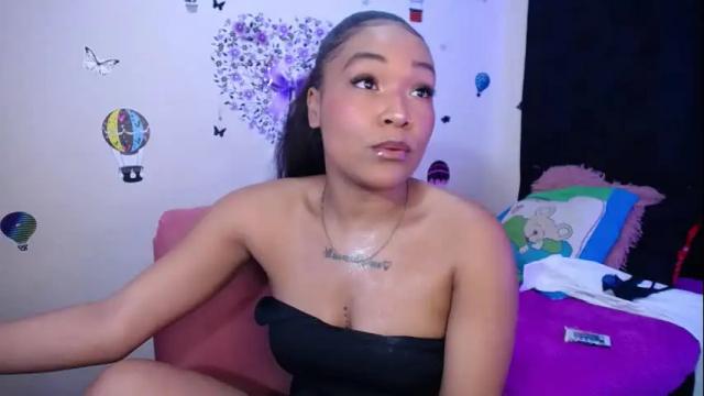 Image 2 of latin_rihanna_j Stream on Chaturbate on 1 month ago