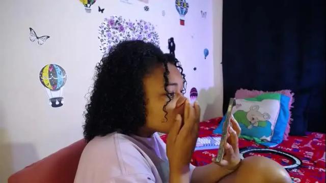 Image 12 of latin_rihanna_j Stream on Chaturbate on 16 days ago