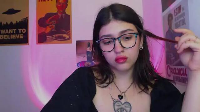 Image 10 of latina_mia Stream on Chaturbate on 14 months ago