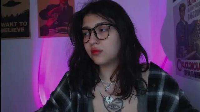 Thumbnail 1, latina_mia's Stream at Chaturbate, 13 months ago
