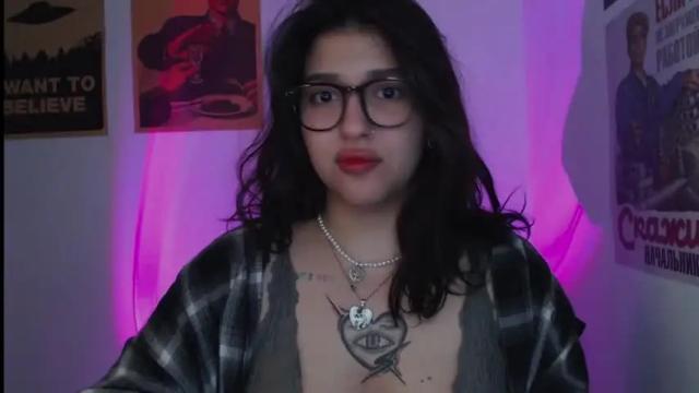 Image 2 of latina_mia Stream on Chaturbate on 14 months ago