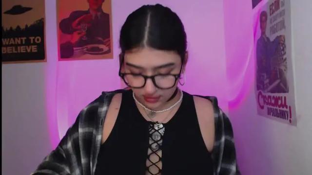 Image 10 of latina_mia Stream on Chaturbate on 14 months ago
