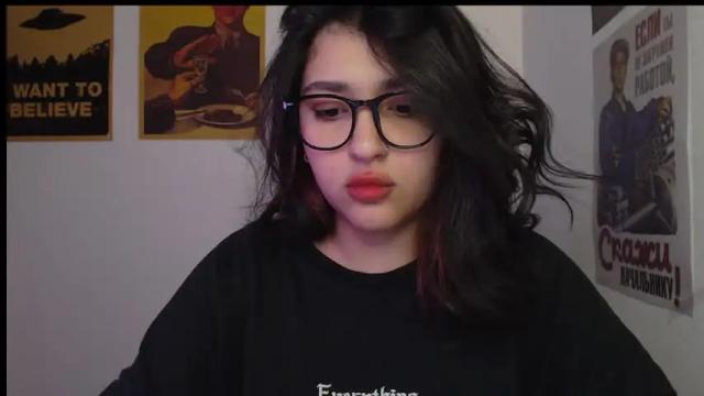 Image 6 of latina_mia Stream on Chaturbate on 14 months ago