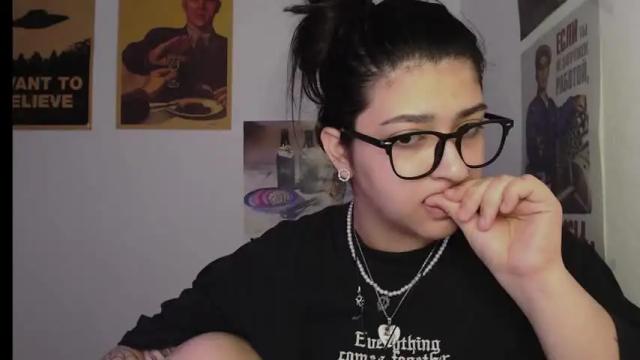 Image 11 of latina_mia Stream on Chaturbate on 13 months ago