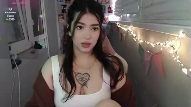 Image 10 of latina_mia Stream on Chaturbate on 5 months ago