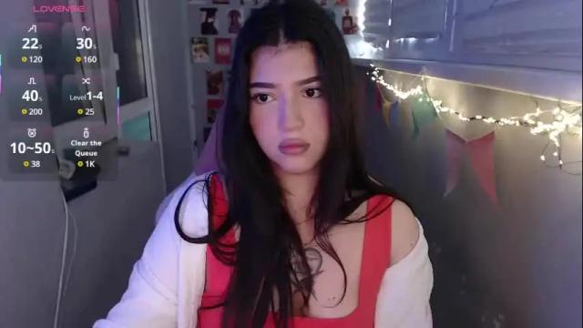 Image 4 of latina_mia Stream on Chaturbate on 4 months ago