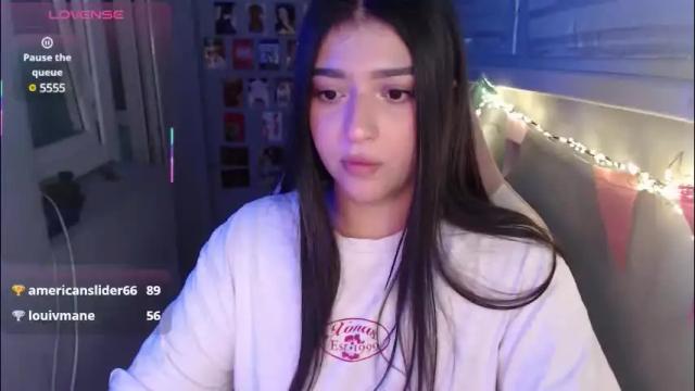 Image 4 of latina_mia Stream on Chaturbate on 3 months ago