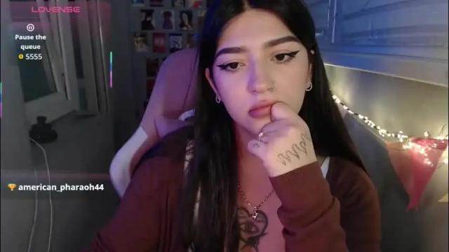 Image 10 of latina_mia Stream on Chaturbate on 1 month ago
