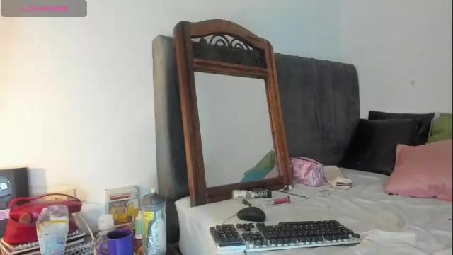 Image 6 of latinaastepmomm Stream on Chaturbate on 2 months ago
