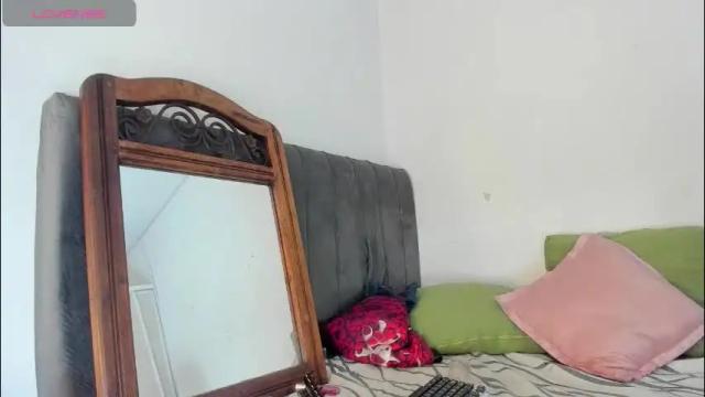Image 6 of latinaastepmomm Stream on Chaturbate on 1 month ago