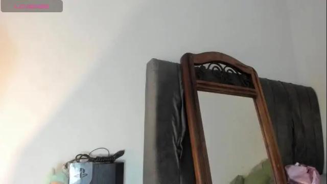 Image 8 of latinaastepmomm Stream on Chaturbate on 1 month ago