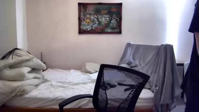 Image 7 of latinaemka Stream on Chaturbate on 19 months ago