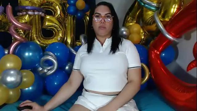 Image 2 of latinaflower_ts Stream on Chaturbate on 1 month ago